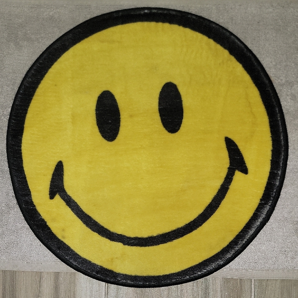 Yellow Smiley Face Rug - Picture 1 of 5